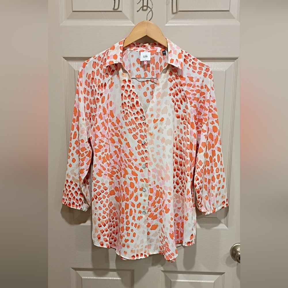 CAbi Women’s Small Button Up Blouse 3/4 Sleeve V-Neck Style 6081 Floral